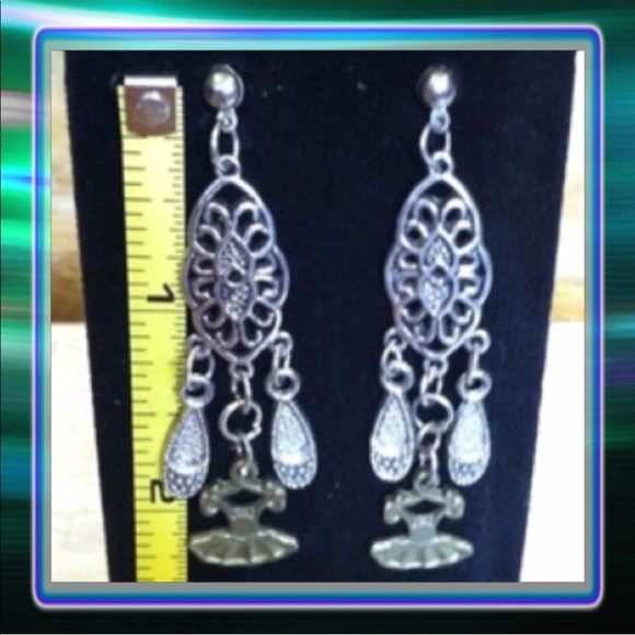 Jewelry of the Future Jewelry - Ballerina Slipper Post Earrings